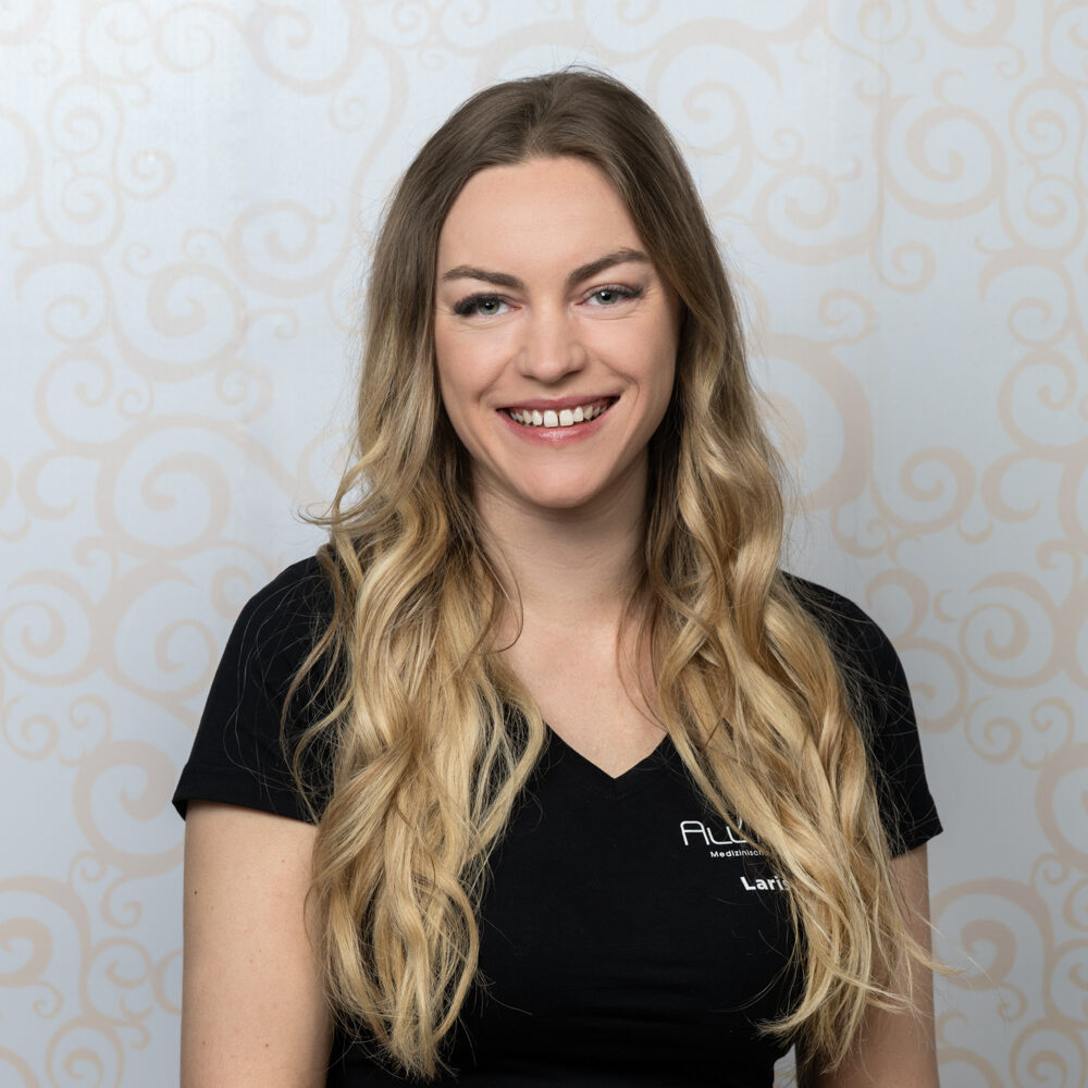 Porträtfoto von Larissa